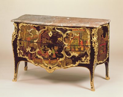 Een Louis XV Commode, ca. 1745 door Pierre Roussel